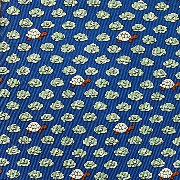 100% REAL HERMES TIE ~ DARKER BLUE w FUN TURTLES EATING GREEN GRASS CABBAGE XL - Picture 3 of 5